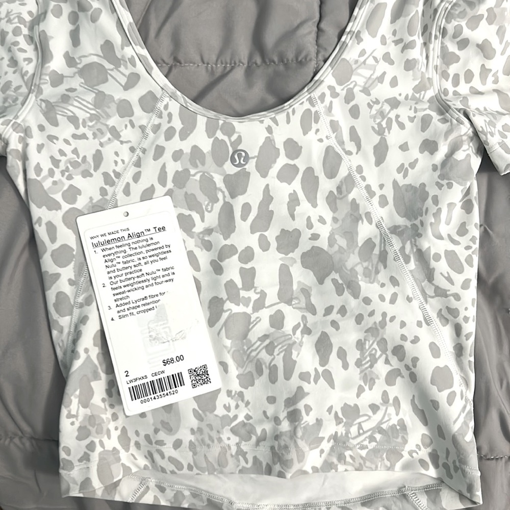 lululemon Align Tee - Picture 2 of 3